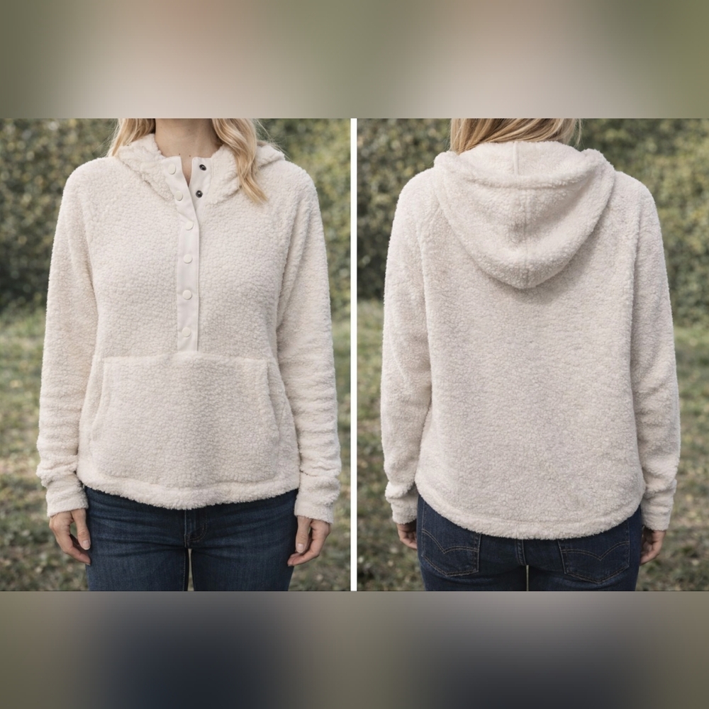 SO White‎ Sherpa Jacket with Button Accents